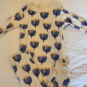 Hannah Andersson Hannukah PJs - size 5